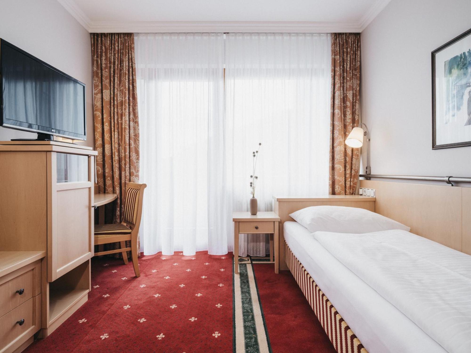 Sporthotel Royer Шладминг Экстерьер фото